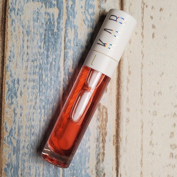 KAB Hydrating Lip Oil in "Honey Dew" - Picture 2 of 2